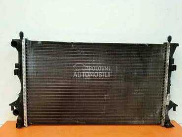 Hladnjak vode za Renault Laguna