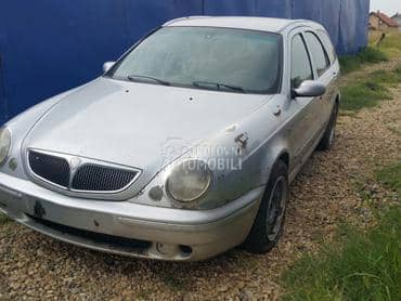 Poluosovina za Lancia Lybra