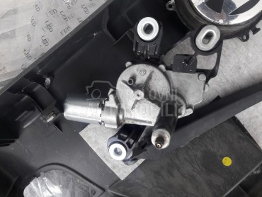 Zadnje motorce brisaca za Volkswagen Golf 5 od 2004. do 2007. god.