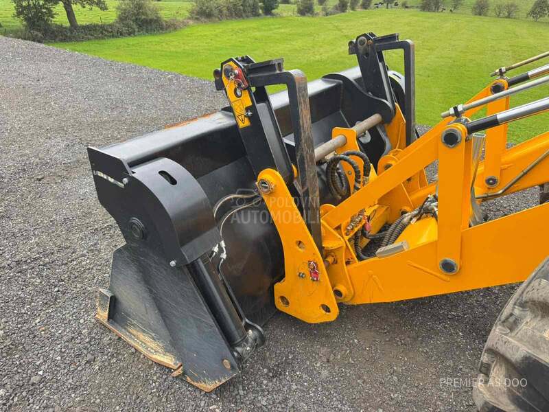 JCB 4CX PRO DUAL DRIVE