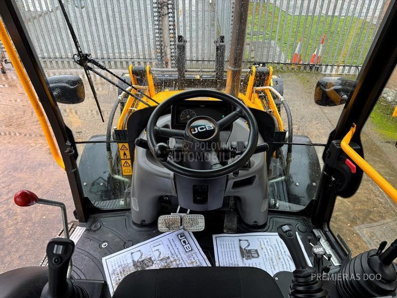 JCB 3CX PLUS