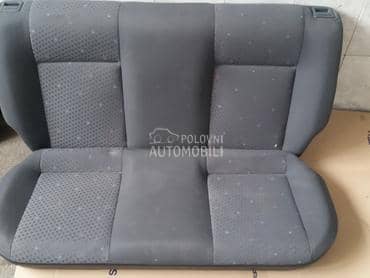 Zadnja sedista za Volkswagen Polo od 2002. do 2005. god.