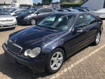 Mercedes Benz C 220 W203 -  kompletan auto u delovima