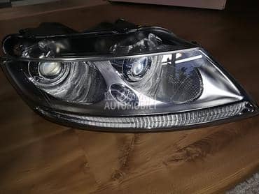 Far, stop svetlo za Volkswagen Phaeton od 2005. do 2006. god.