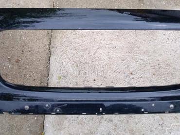 Branik za Porsche Cayenne