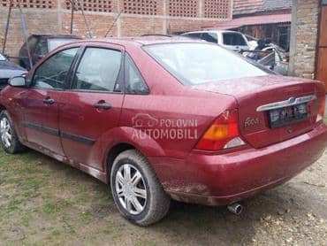 Ford Focus Delovi
