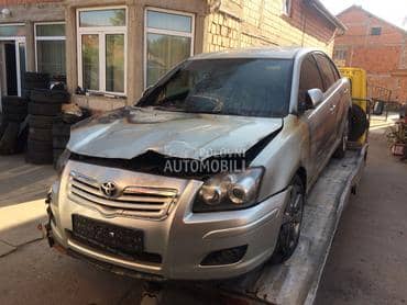 Toyota Avensis 2007. god. - kompletan auto u delovima