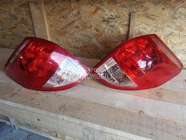 Stop lampe za Toyota RAV 4 od 2006. do 2013. god.