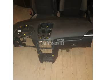 Sedista za Peugeot 308