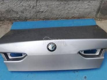 Zadnja gepek vrata za Alfa Romeo 156