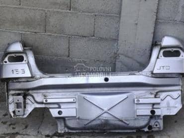 Zadnji deo za Alfa Romeo 156