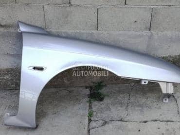 Desno krilo za Alfa Romeo 156