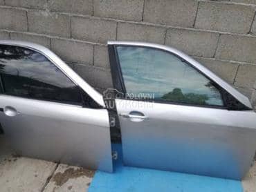 Vrata prednja desna za Alfa Romeo 156