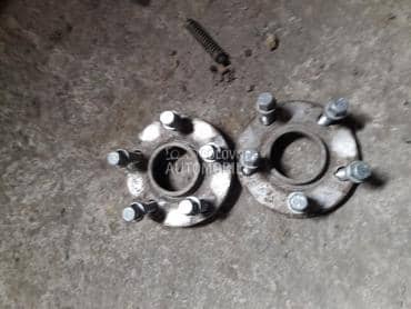 Distanceri za Audi A4