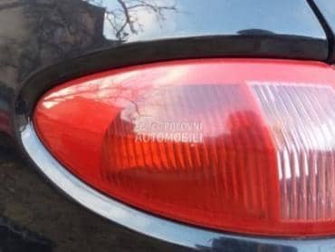 Stop svetlo levo za Alfa Romeo 147