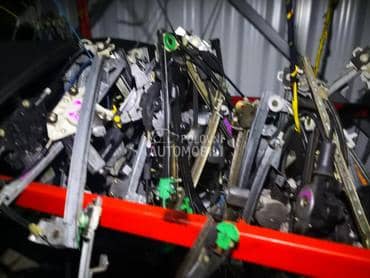 Podizac prozora za Fiat Doblo