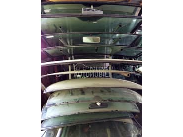 Stakla za Alfa Romeo 145