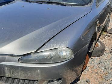 Krilo za Alfa Romeo 147