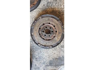 Plivajući zamajac 1.9 JTD za Alfa Romeo 156