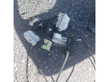 Citroen C3 - kompletan auto u delovima