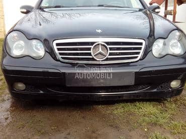 Mercedes Benz C 220 - kompletan auto u delovima