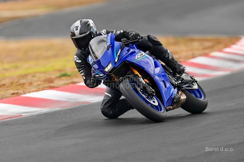 Yamaha YZF-R7