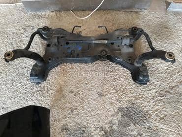 Prednji Most za Ford Focus od 2004. do 2010. god.