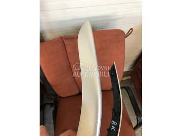 Lajsna oko menjaca za Audi A4 od 2008. do 2016. god.