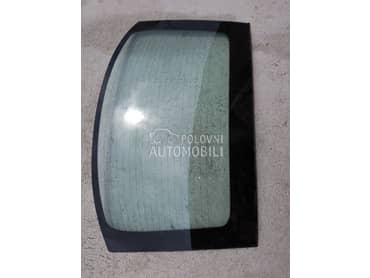 Zadnje vetrobransko-limuzina- za Opel Astra G
