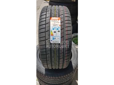 Petlas 255/45 R19 Letnja