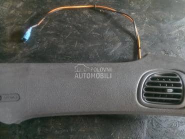 Airbag u tabli za Peugeot 206