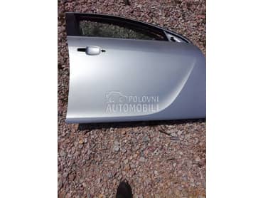 Prednja desna vrata za Opel Insignia od 2009. do 2013. god.