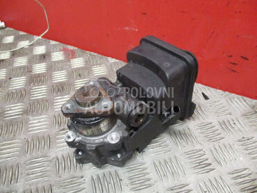 Servo pumpa za BMW 330