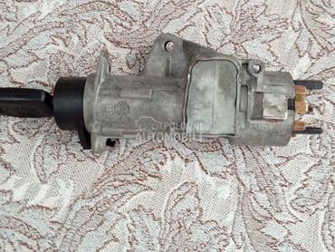 Kontakt brava za Volkswagen Bora, Golf 4