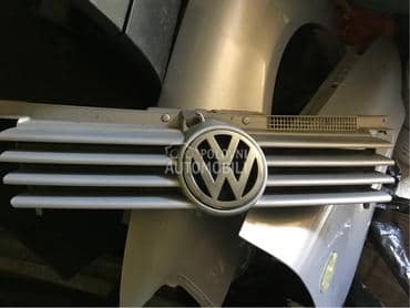 Maska prednja za Volkswagen Bora