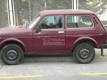 Lada Niva - kompletan auto u delovima