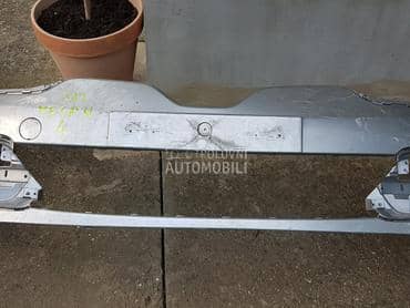 Prednji branik za Renault Megane od 2010. do 2016. god.