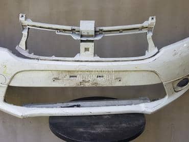 Prednji branik za Dacia Sandero