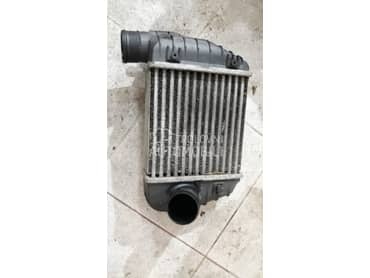 Hladnjak za Audi A4, A6 od 2004. do 2008. god.