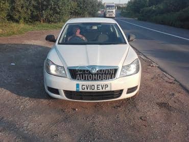 Škoda Octavia 2010. god. - kompletan auto u delovima