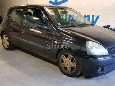 Renault Clio - kompletan auto u delovima