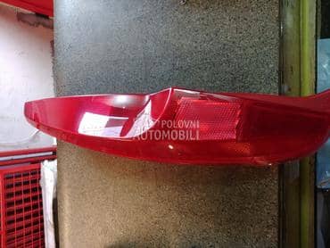 Stop svetlo za Fiat Punto