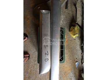 Lajsna vrata za Dacia Sandero