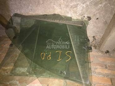 Stakla vrata za Dacia Sandero