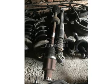 Poluosovine za Dacia Sandero