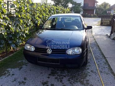Volkswagen Golf 4 - kompletan auto u delovima