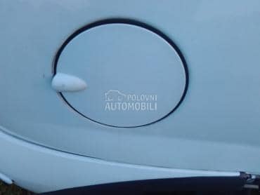 poklopac rez. Y474 za Opel Corsa C od 2000. do 2006. god.