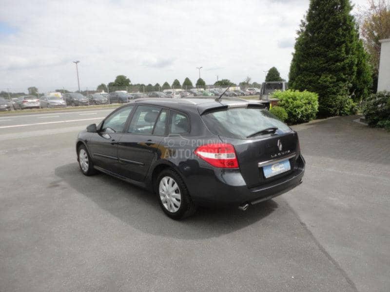 Renault Laguna - kompletan auto u delovima