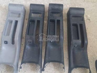 Konzola za Volkswagen Golf 4