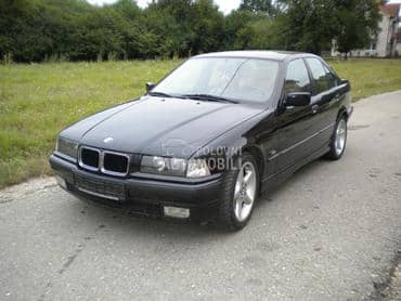 BMW 320 - kompletan auto u delovima